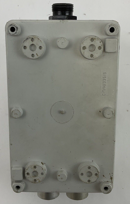TELEMECANIQUE VC1GU V SWITCH CONTROL STATION 10HP 600V 24VDC