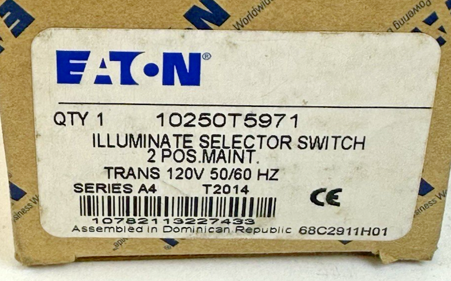 EATON CUTLER-HAMMER 10250T5971 ILLUMINATED SELECTOR SWITCH 2 POS.  120V 50/60 HZ