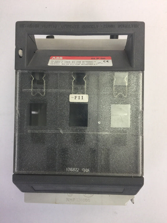 ABB SLP00 FUSE SWITCH DISCONNECTOR Ue 690V 'E 100A AC Ue 500V 'e 160A AC 3 POLE