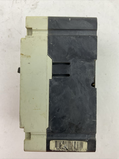 CHALLENGER CE3015 15AMP 480VAC 250VDC 3P MOLDED CASE CIRCUIT BREAKER 6626C03G03