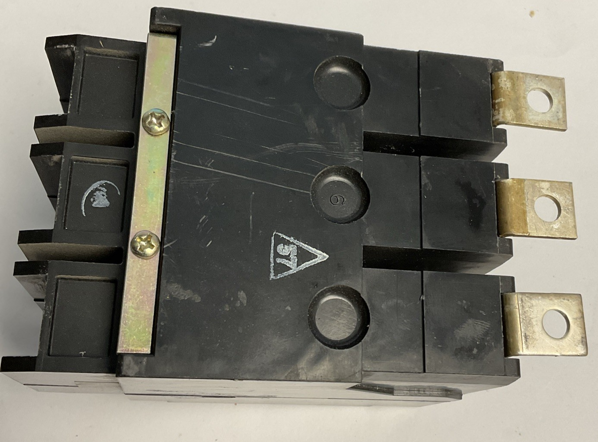CUTLER HAMMER GHB3020 CIRCUIT BREAKER 20A 480VAC 250VDC 3P