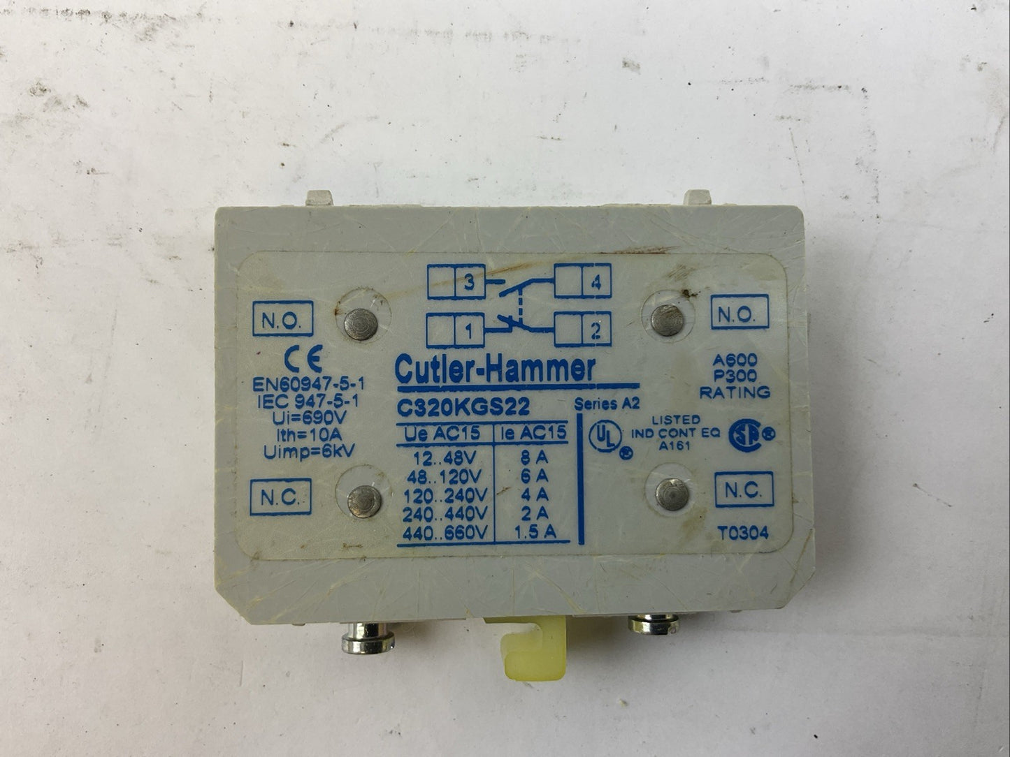 CUTLER HAMMER C320KGS22 SER A2 FREEDOM SERIES AUXILIARY CONTACTS 1 N.O-1 N.C.