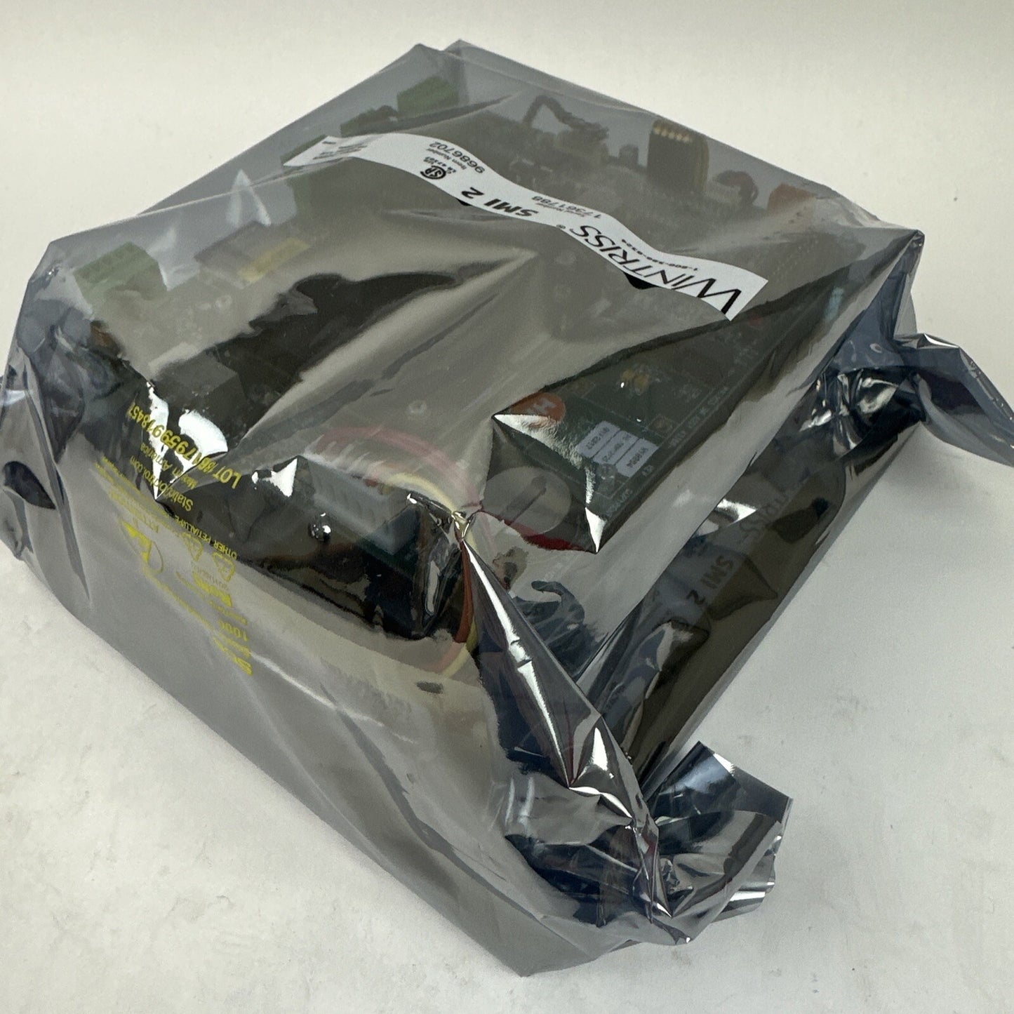 WINTRISS 9686702 SMI 2 PANEL MOUNT INPUT POWER 90-264VAC 45W 50-60HZ