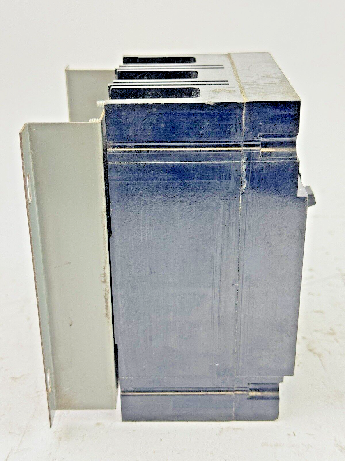 GE - TED134Y100 - MOLDED CASE SWITCH - 100A/3 POLE/480VAC
