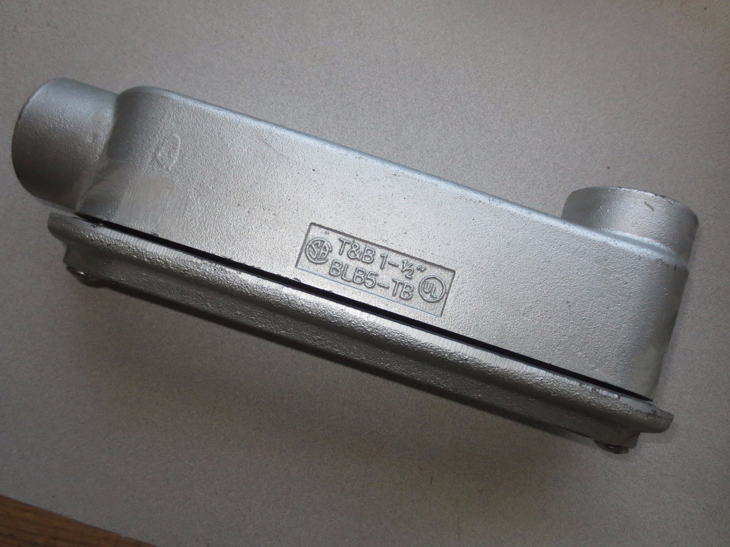 THOMAS & BETTS / T&B BLB5-TB MOGUL CONDUIT OUTLET BODY, COVER, GASKET - 1-1/2"