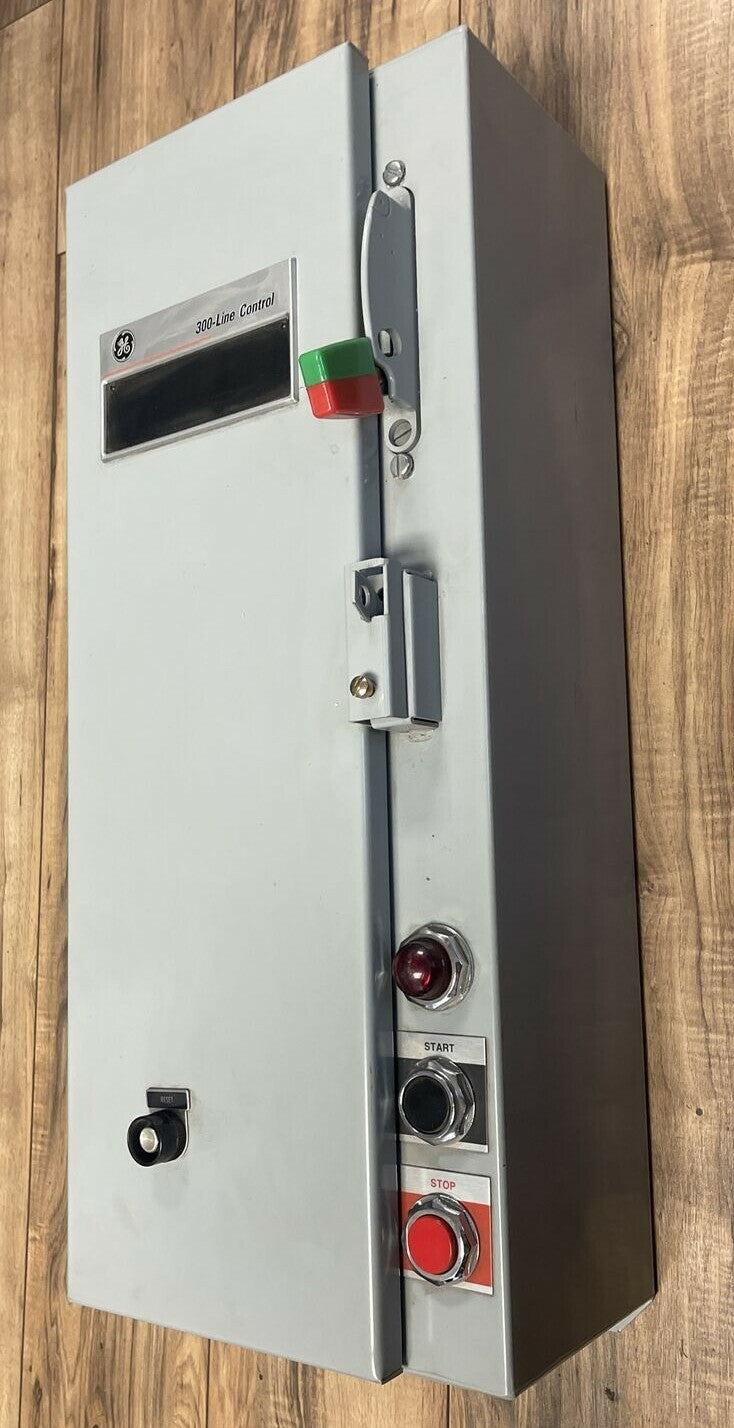 GE CR308C2042RADSJJ COMBINATION MAGNETIC STARTER SIZE 1 FUSIBLE 30A 600VAC 7.5HP
