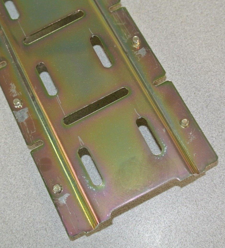 ALLEN-BRADLEY 700-MP12 RELAY MOUNTING STRIP for 12 RELAYS / NEW SURPLUS / EACH