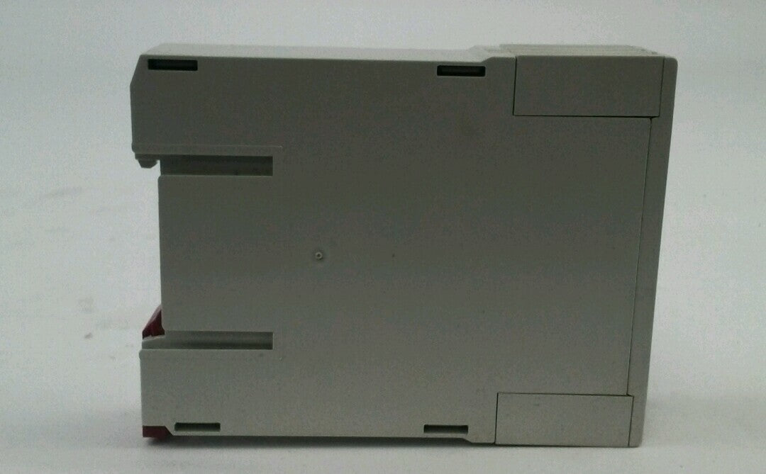 ALLEN BRADLEY 700-FSB3AU23 0.05-1SEC TIMER