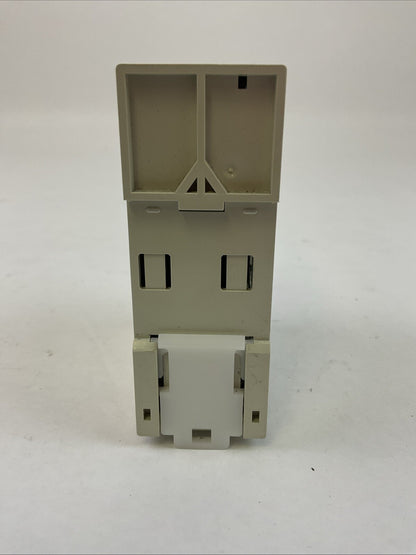 MITSUBISHI FX3uc-32MT/D PROGRAMMABLE CONTROLLER 24VDC 8W