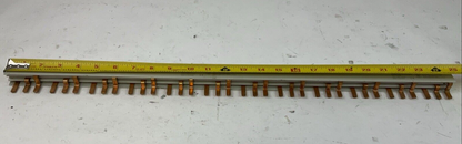 COOPER BUSSMANN BB3P100M57 25 INCHES 100A 600V FUSE BUSBAR CH SERIES