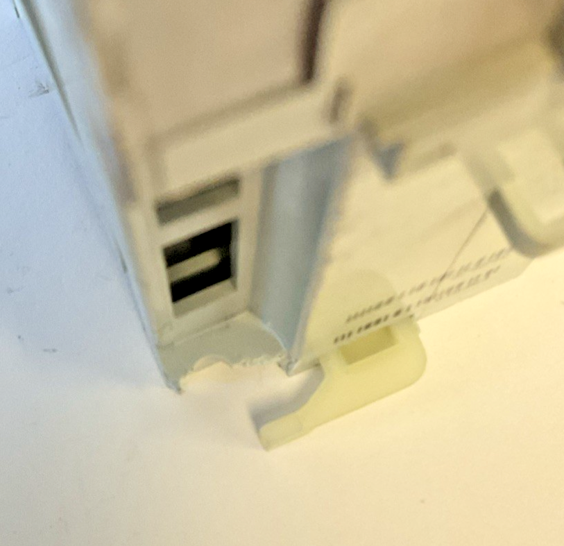 ALLEN BRADLEY 100-C43D*00 CONTACTOR SER.A 600VAC 75A