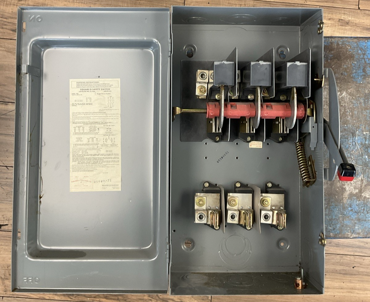 SQUARE D H364 SERIES D2 FUSIBLE SAFETY SWITCH 600VAC 200AMP 3POLE 3PH 150HP