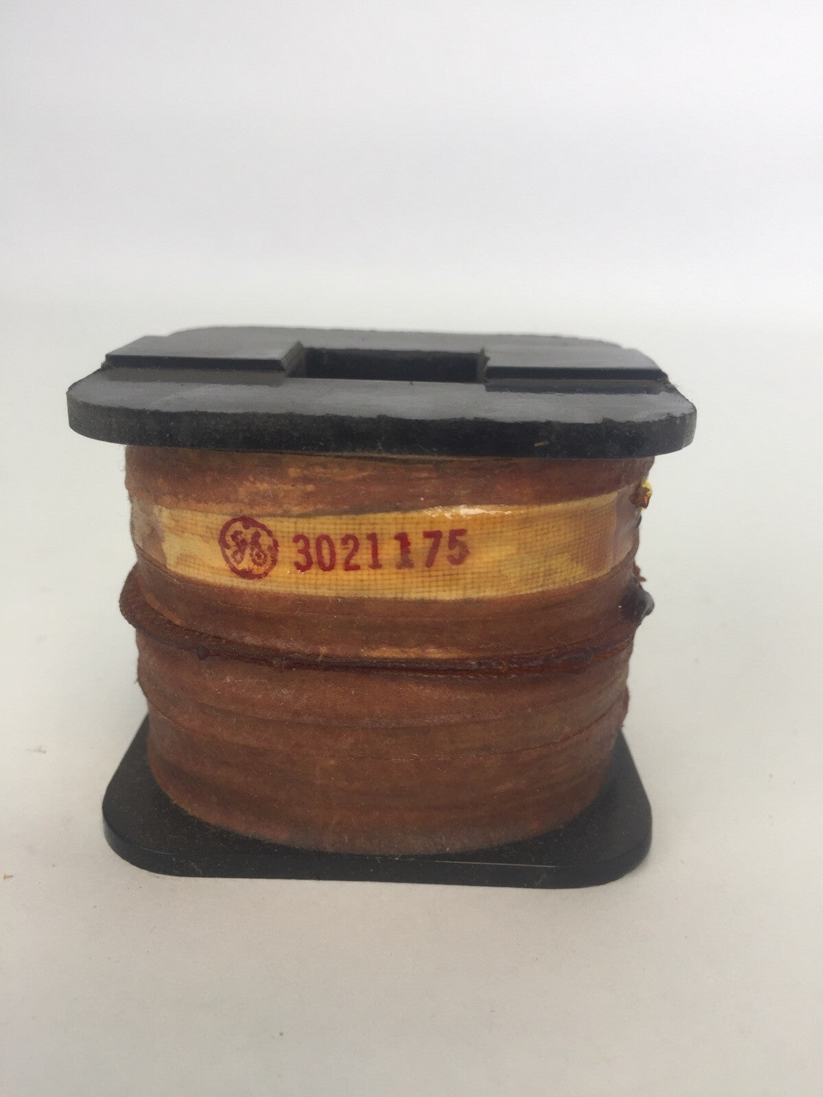 GE 3021175 COIL