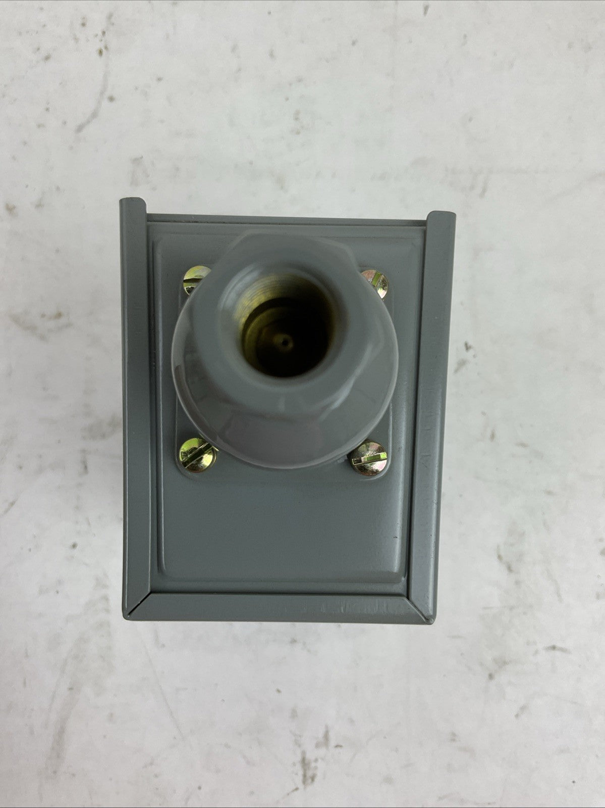 ALLEN BRADLEY 836-C7A PRESSURE CONTROL ADJ RANGE 4-150PSI ADJ DIFF 2-25PSI