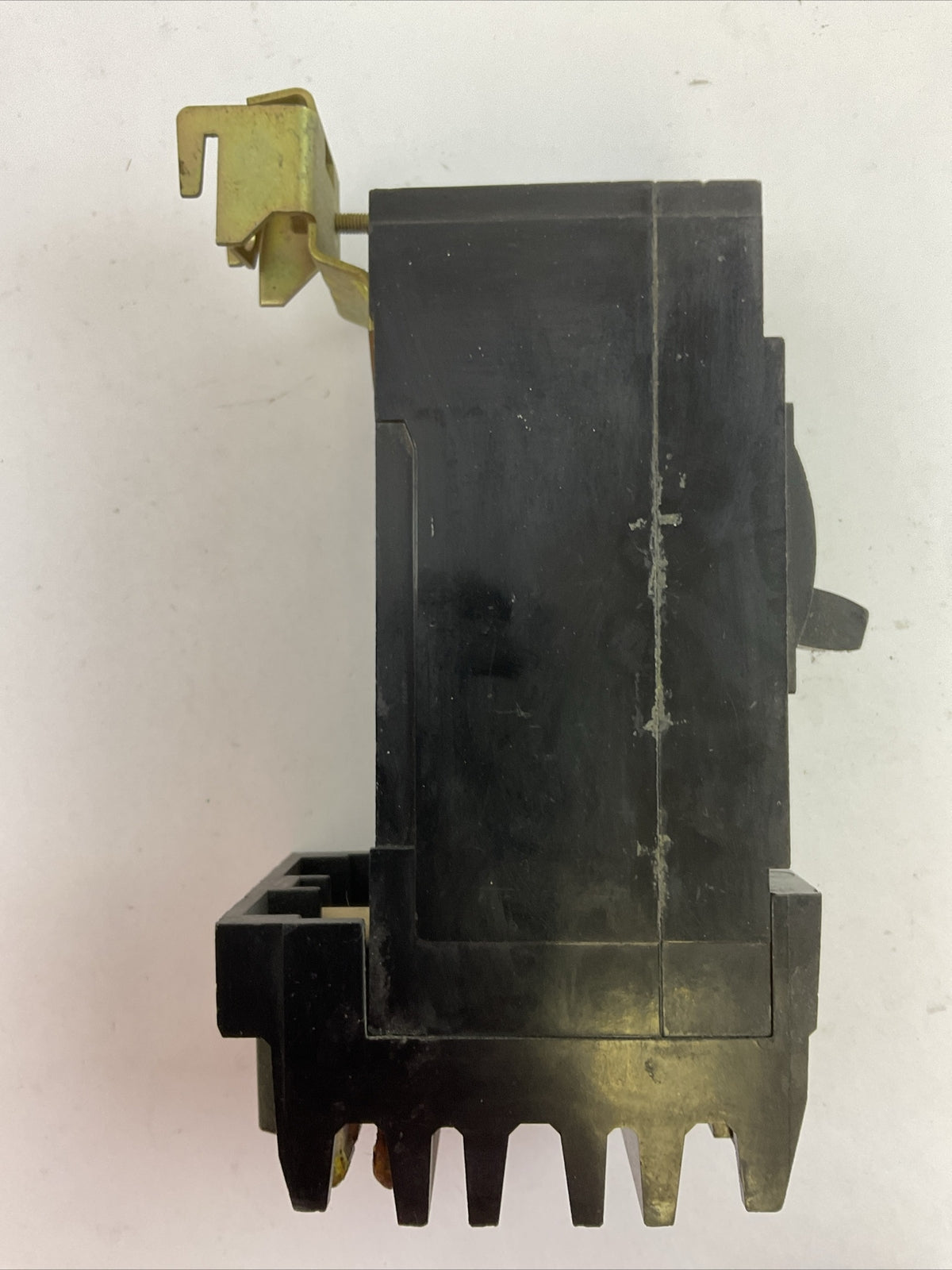 SQUARE D Q2-21200-AC CIRCUIT BREAKER 2POLE 200AMP 120/240VAC