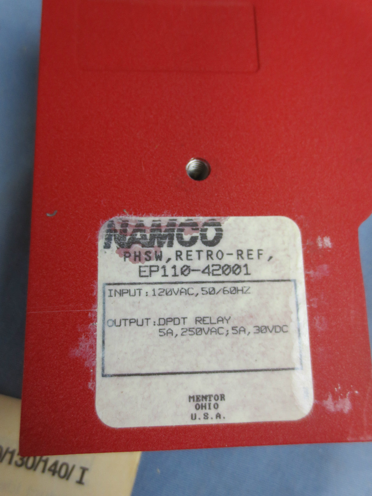 NAMCO EP110-42001 POLARIZED VISIBLE LIGHT PHOTOSWITCH / SENSOR - NEW SURPLUS