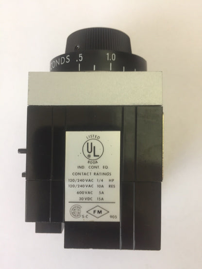 AGASTAT E7012PB002 TIME DELAY RELAY 125VDC 0.5-5 SECONDS