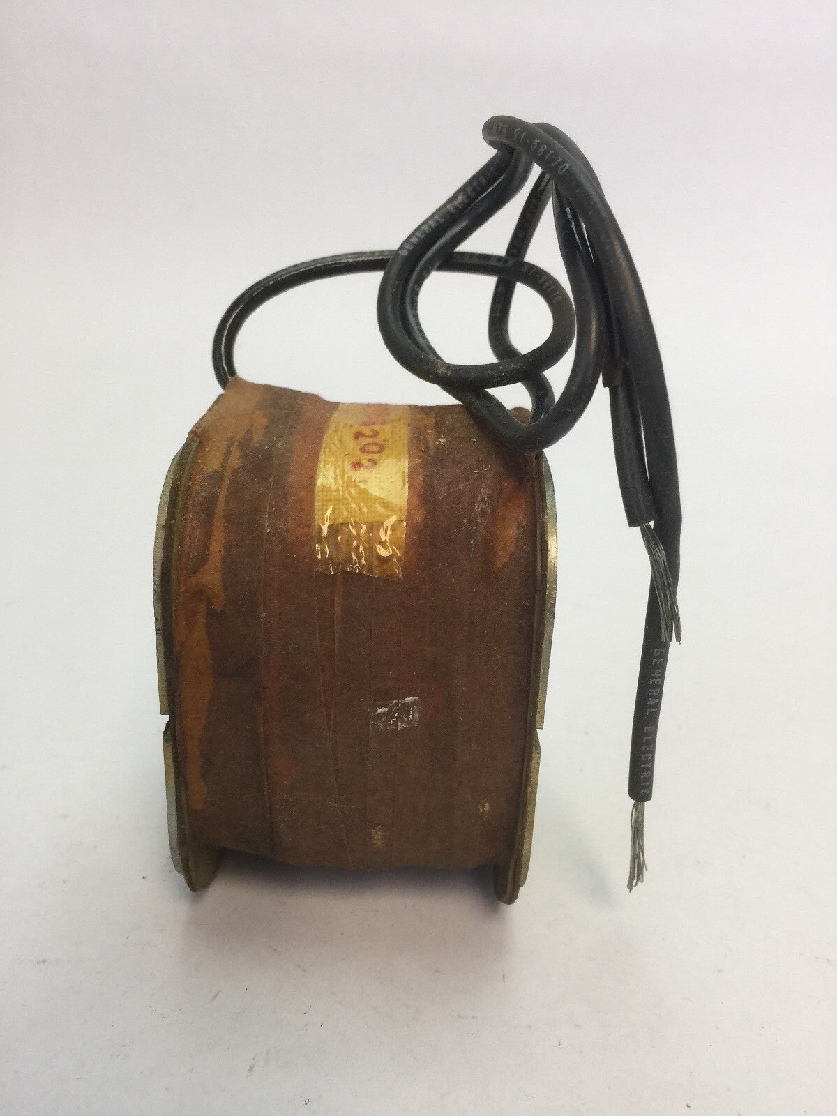GE 1D18G202 COIL