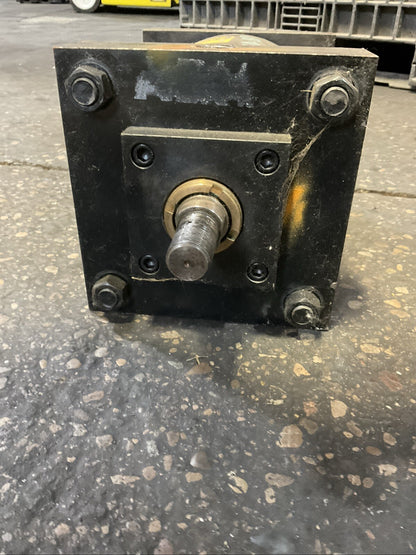 PARKER PNEUMATIC AIR CYLINDER 07.00 CBB2ANU14C 5.000 250PSI AIR