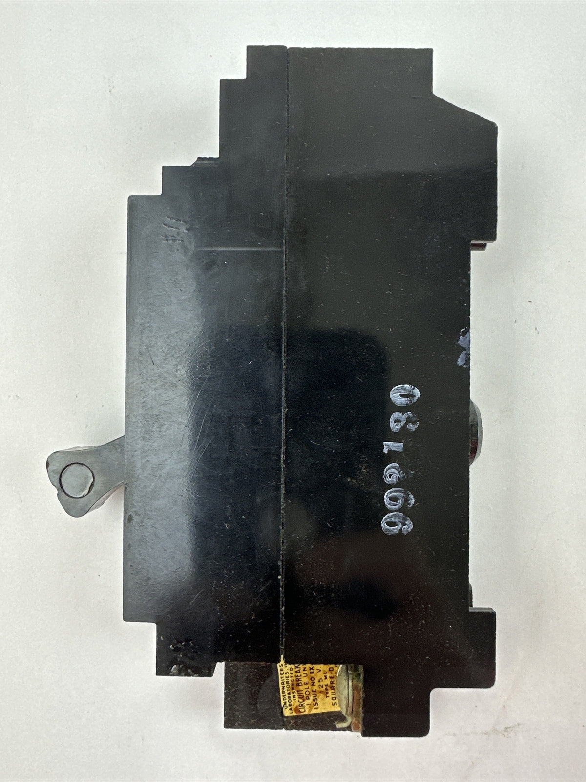 SQUARE D 992130 THERMAL MAGNETIC CIRCUIT BREAKER 125V 30AMP 1POLE TYPE ML
