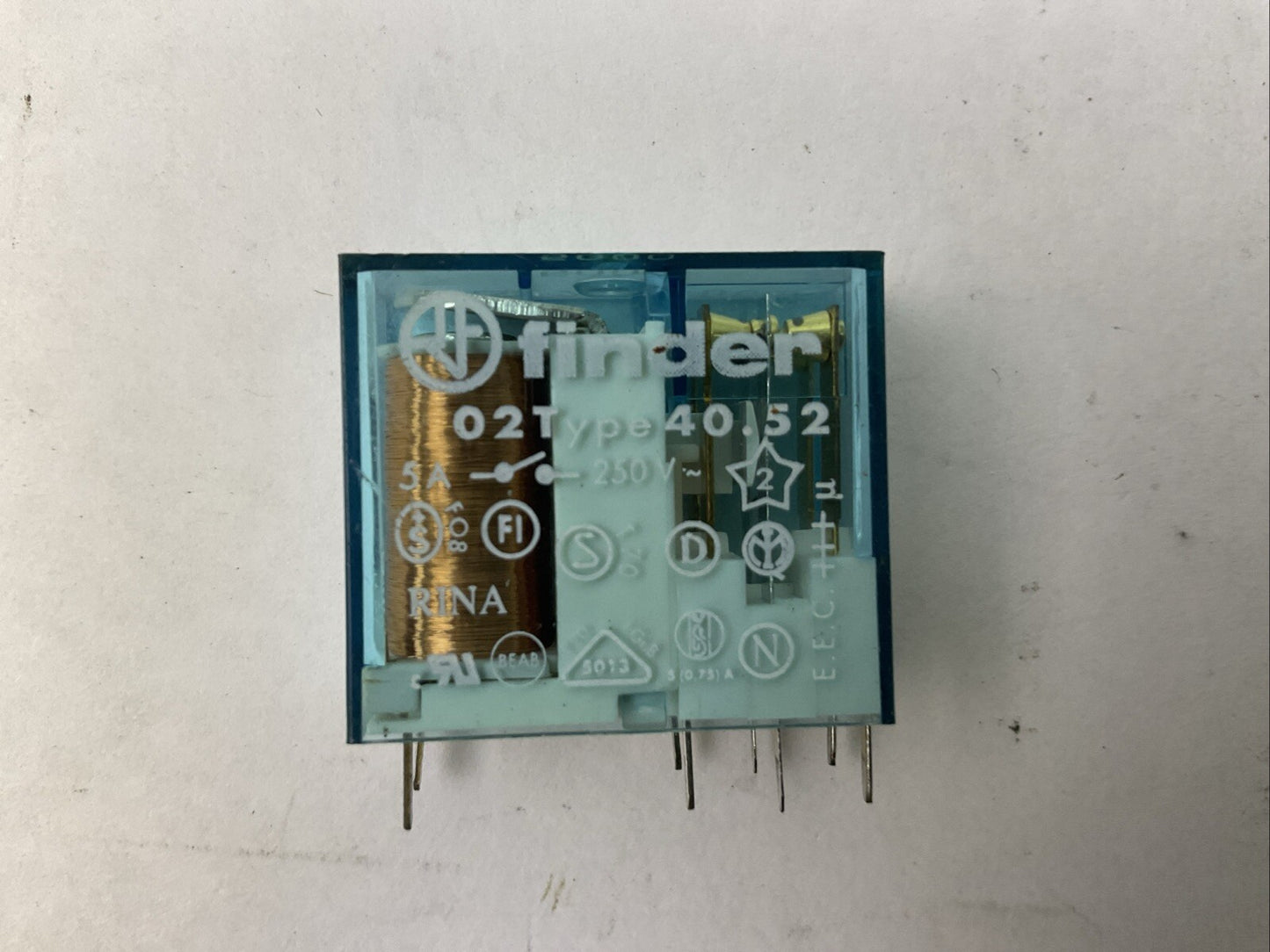 FINDER TYPE 40.52 RELAY 5A 250VDC (LOT OF 3)