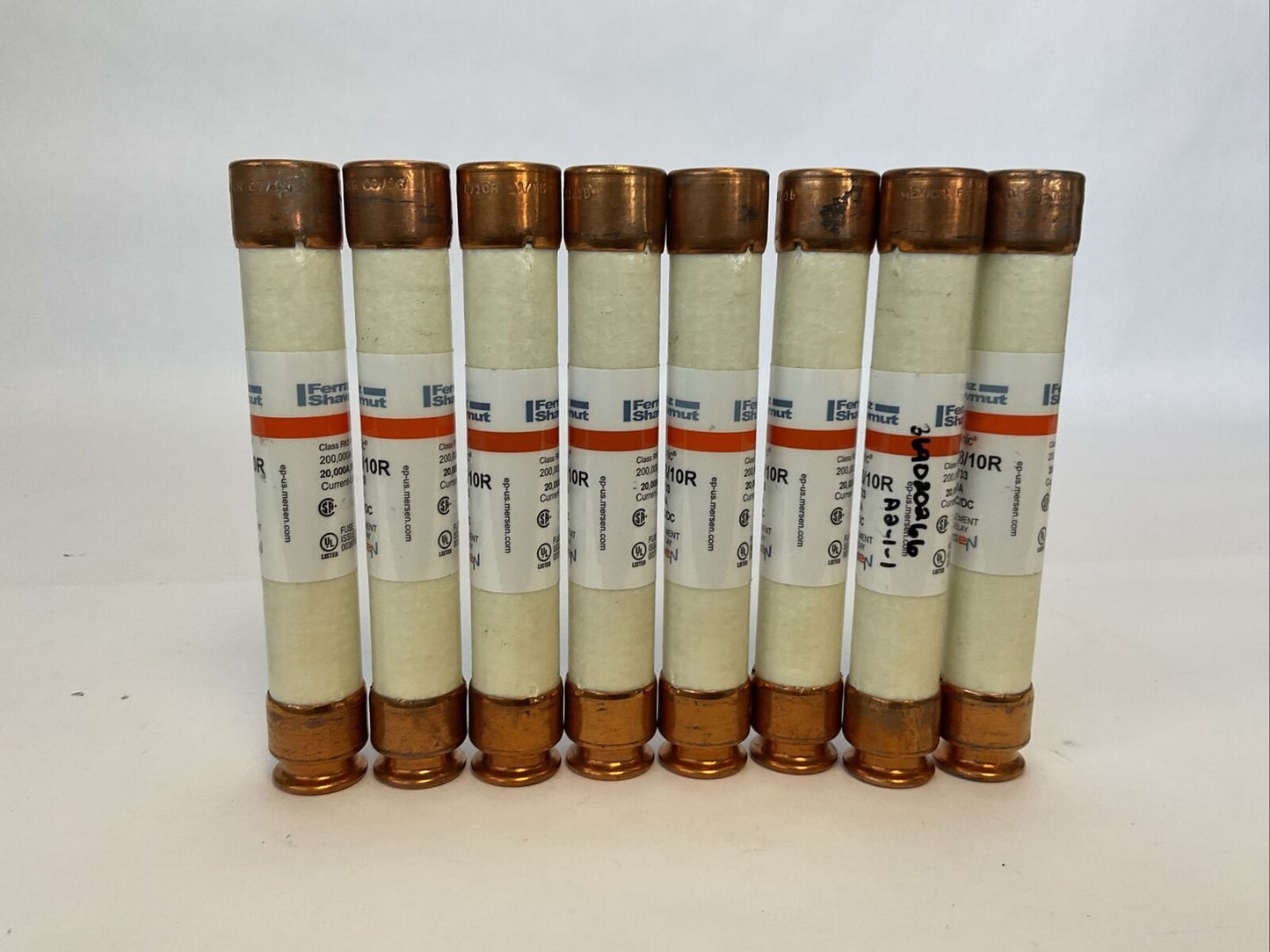 FERRAZ SHAWMUT TRS2-8/10R 2 8/10A 600V TRI-ONIC FUSE DUAL ELEMENT (LOT OF 8)