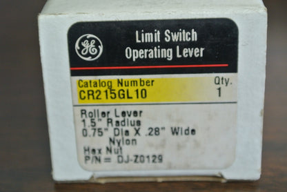 GE CR215GL10 - LIMIT SWITCH ROLLER LEVER 1.5" RADIUS .075 DIA. x .28" WIDE - NEW