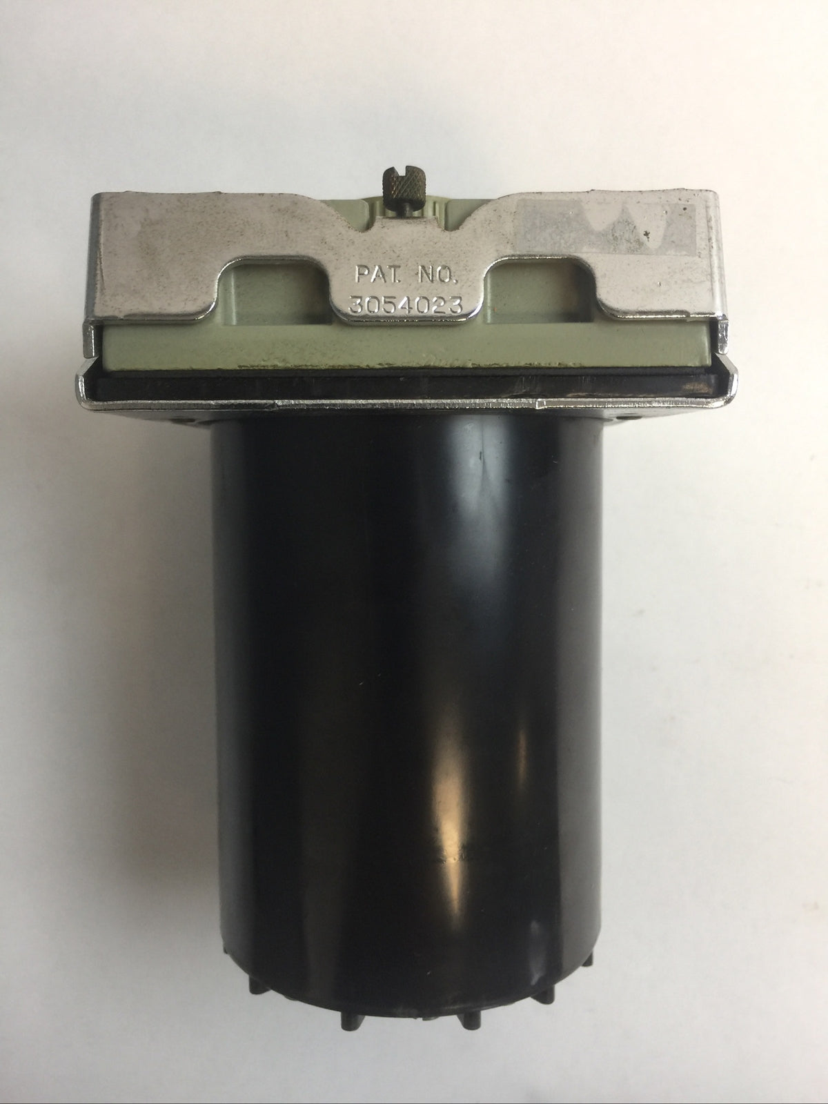EAGLE SIGNAL HP517A601 TIMER 120VAC 10A 0-5SECONDS