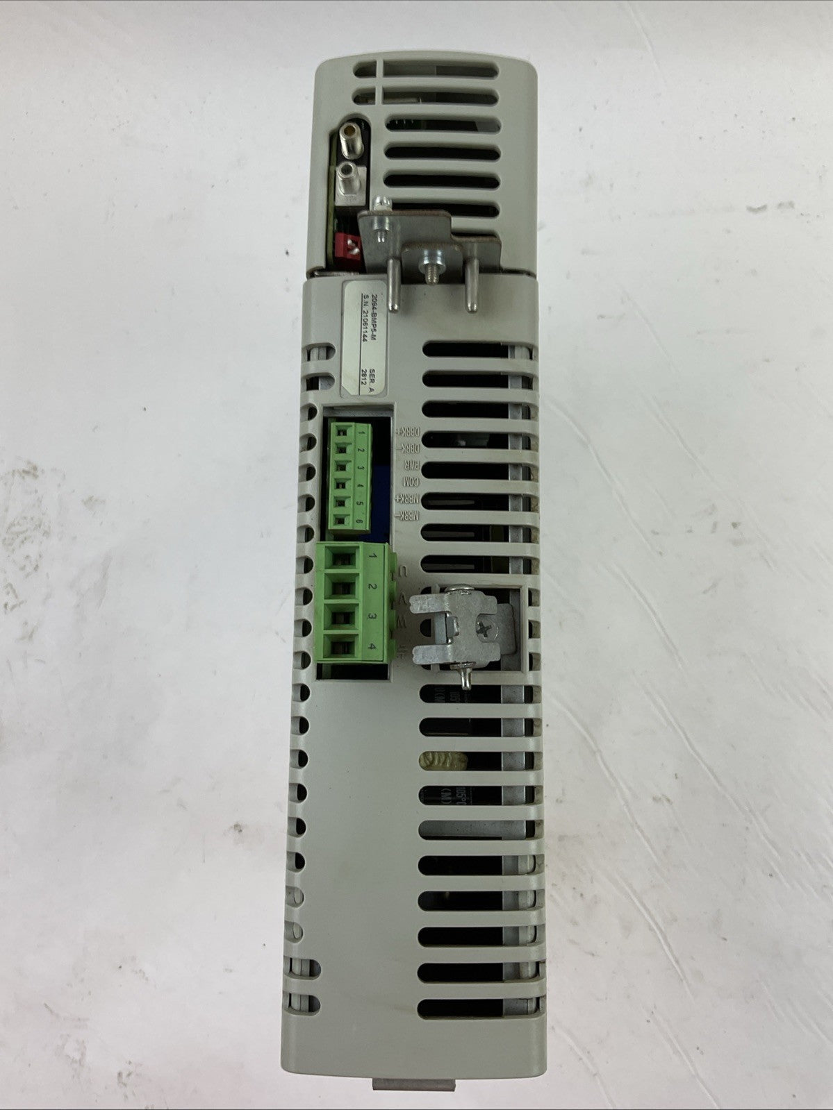 ALLEN BRADLEY 2094-BMP5-M AXIS POWER 2094-SE02F-M00-S0 SAFE OFF FW VER V1.035