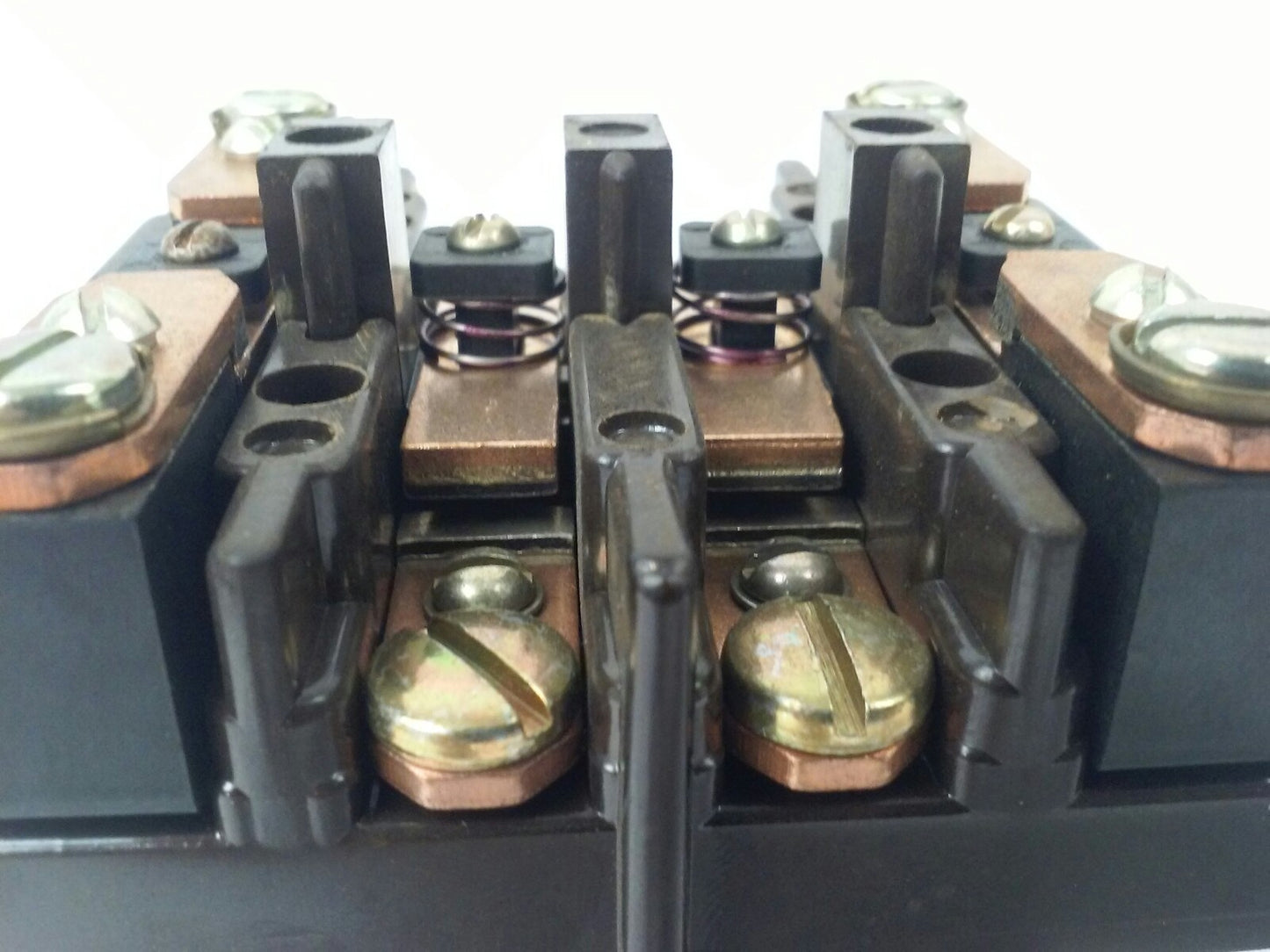 GOULD 2160B222AA CONTACTOR 4POLE, 40A-600V, 2NO 2NC, 110/120V 50/60HZ COIL