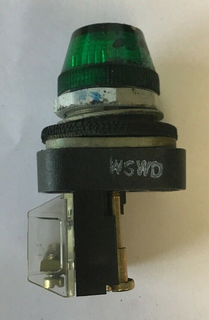 ALLEN BRADLEY 800T-Q24 GREEN LENS 30MM PILOT LIGHT 24VAC/DC SERIES T*(LOTOF4)*