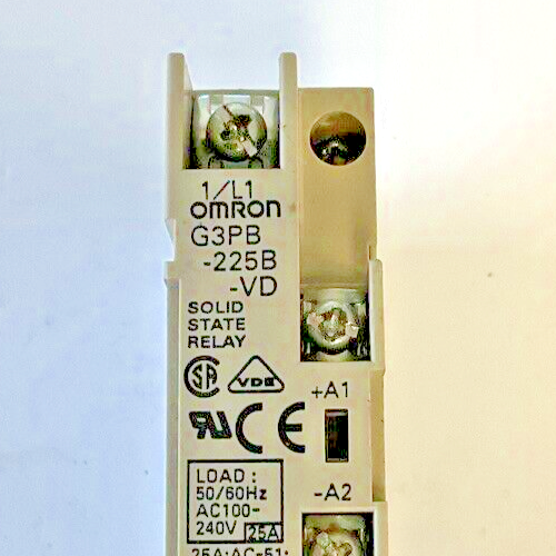 OMRON G3PB-225B-VD SOLID STATE RELAY 50/60HZ 25A 240VAC