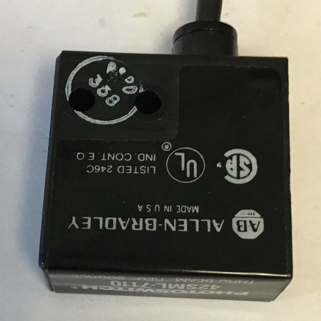 ALLEN BRADLEY PHOTOSWITCH 42SML-7110 SUB-MINIATURE "RED" SOURCE 30VDC CLASS2