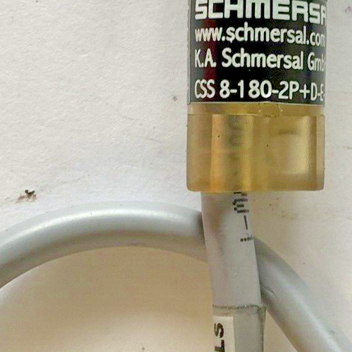 SCHMERSAL CSS 8-180-2P+D-E-L SENSOR 24VDC 50MA 0.5A