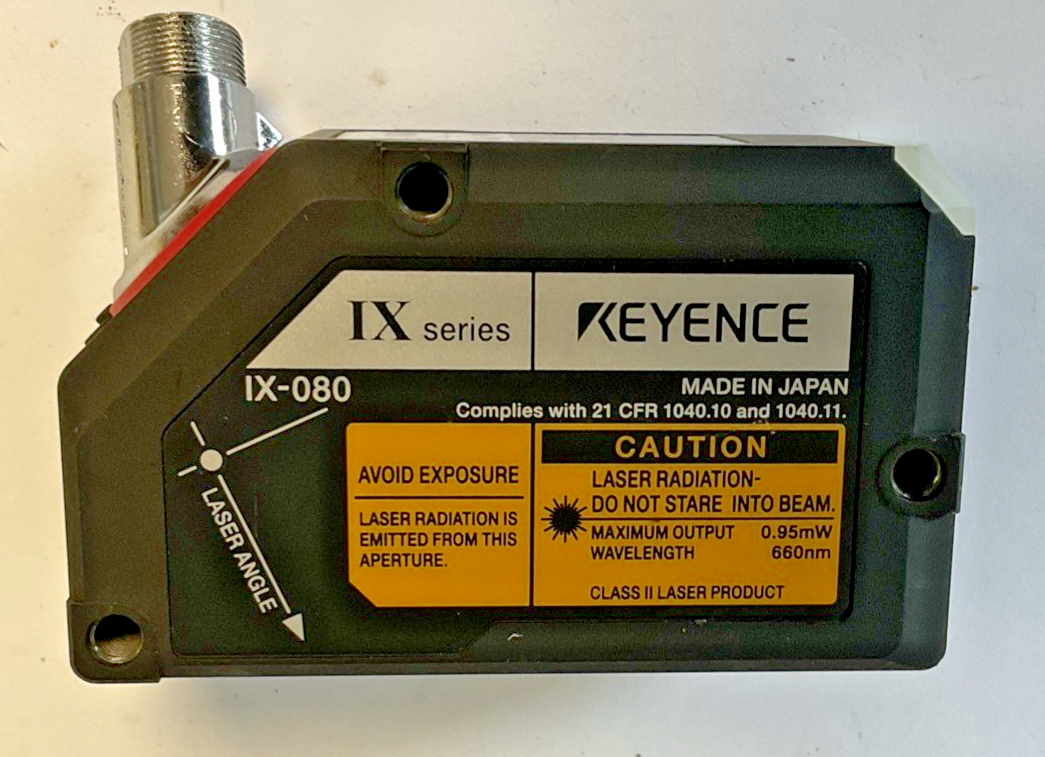 KEYENCE IX-080 LASER SENSOR HEAD 0.95MW 660MM