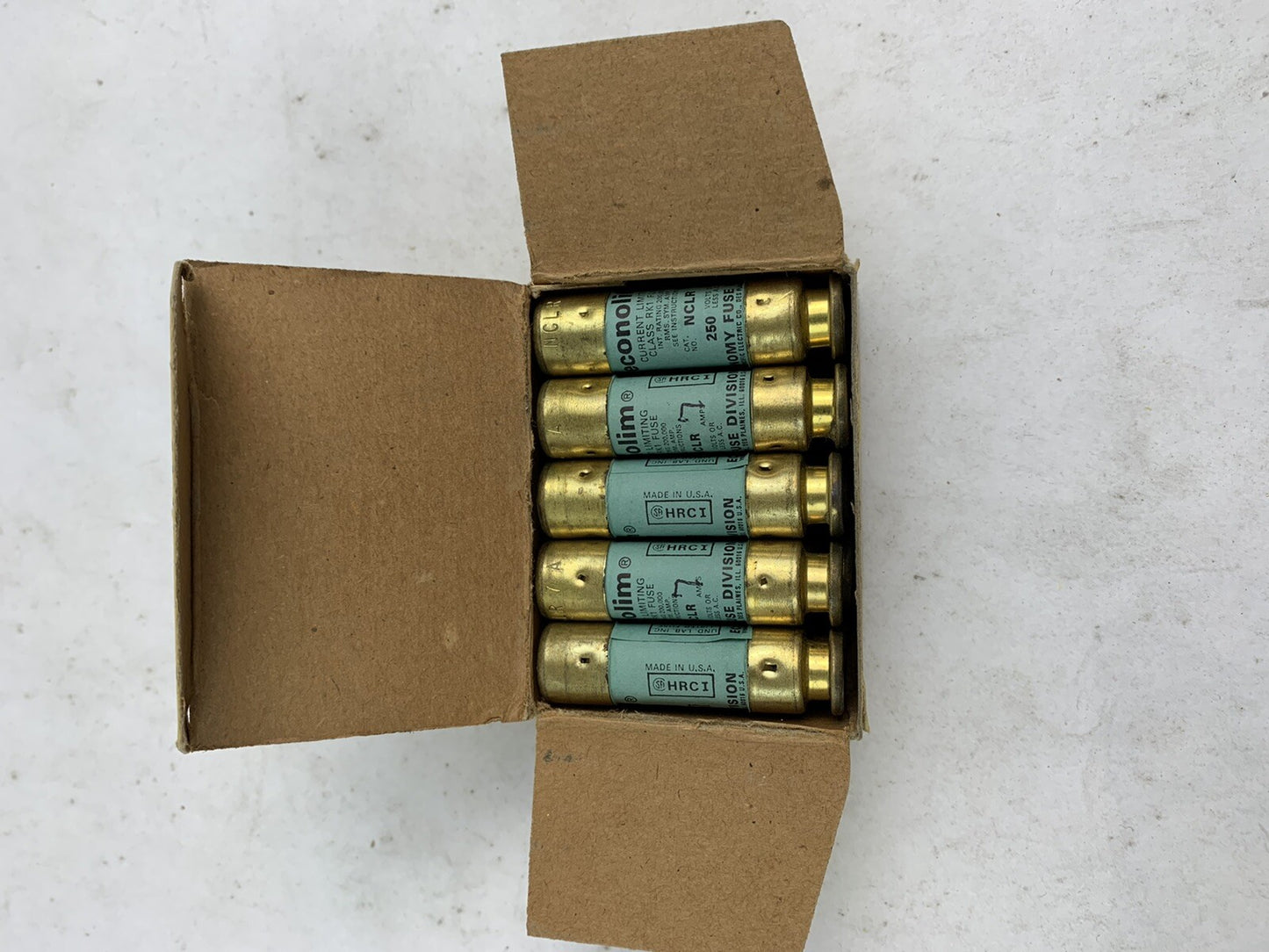 .Economy Fuse Econolim NCLR 7 7A 250V Fuse "Lot of 10"