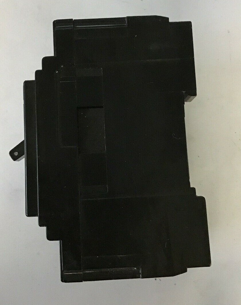 MITSUBISHI NF30-KB 30AMP NO-FUSE  CIRCUIT BREAKER 500VAC 3POLE