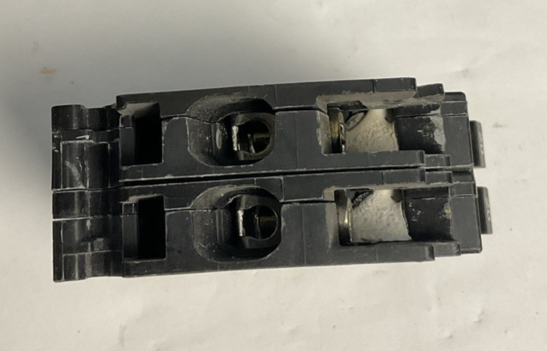 MURRAY MP2020 CIRCUIT BREAKER 20A 2POLES 60HZ 240VAC****LOTOF2****