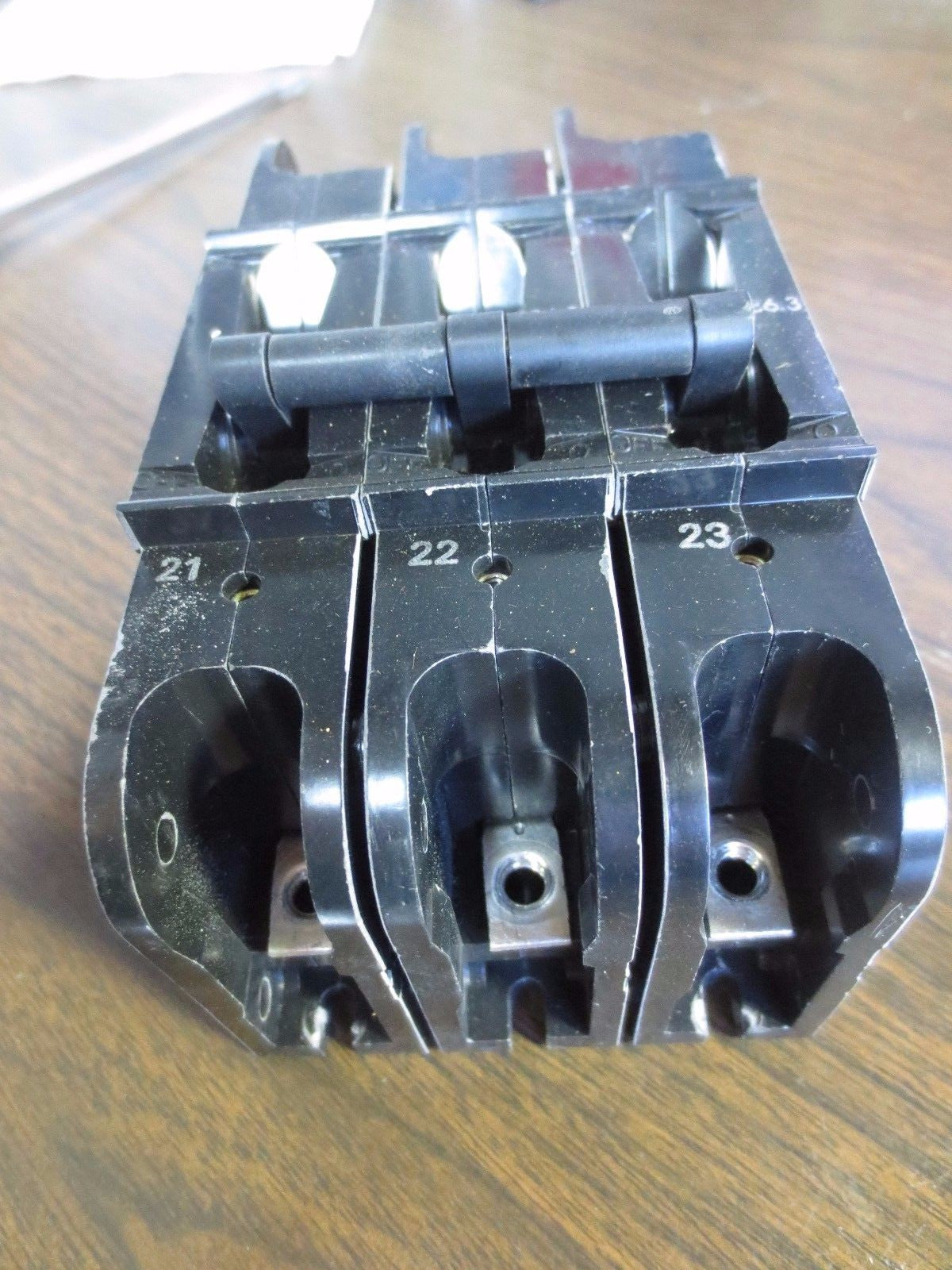 EATON / HEINEMANN CF3-Z229-14 CIRCUIT BREAKER - 600V, 193A LRA, 36.3A FLA