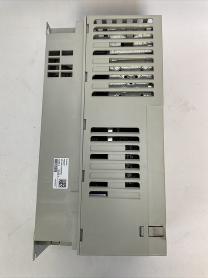 ALLEN BRADELY 20F11ND011AA0NNNNN AC DRIVE FIRMWARE 7.001 480VAC INPUT 3PH 11A