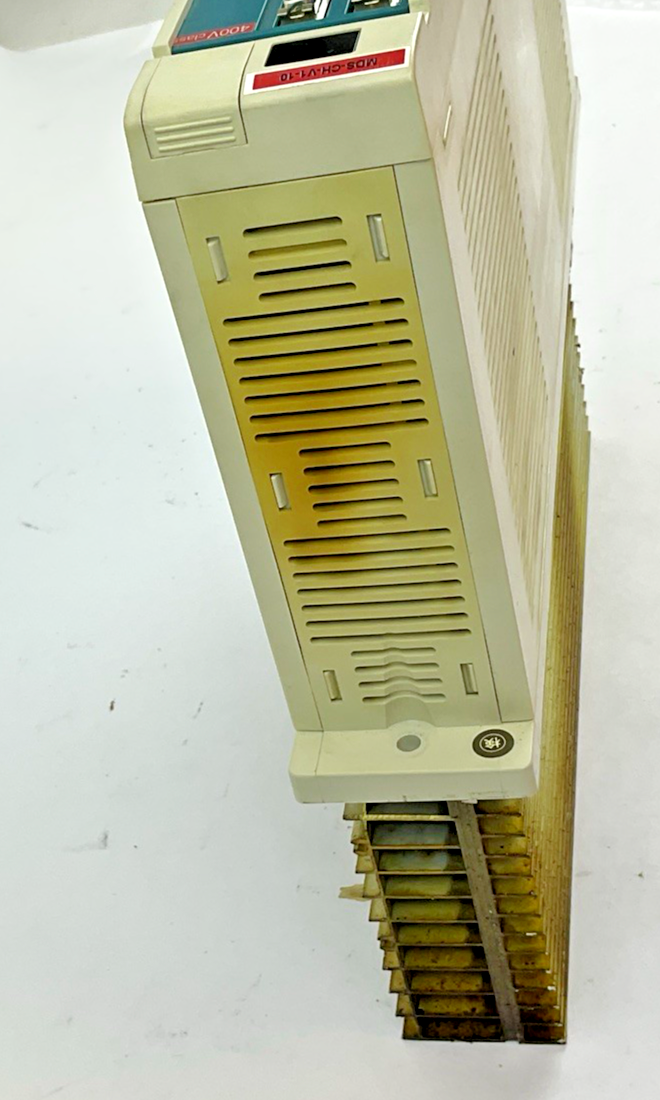 MITSUBISHI MDS-CH-V1-10 SERVO DRIVE UNIT 1KW 648V H/W VER.A 240HZ