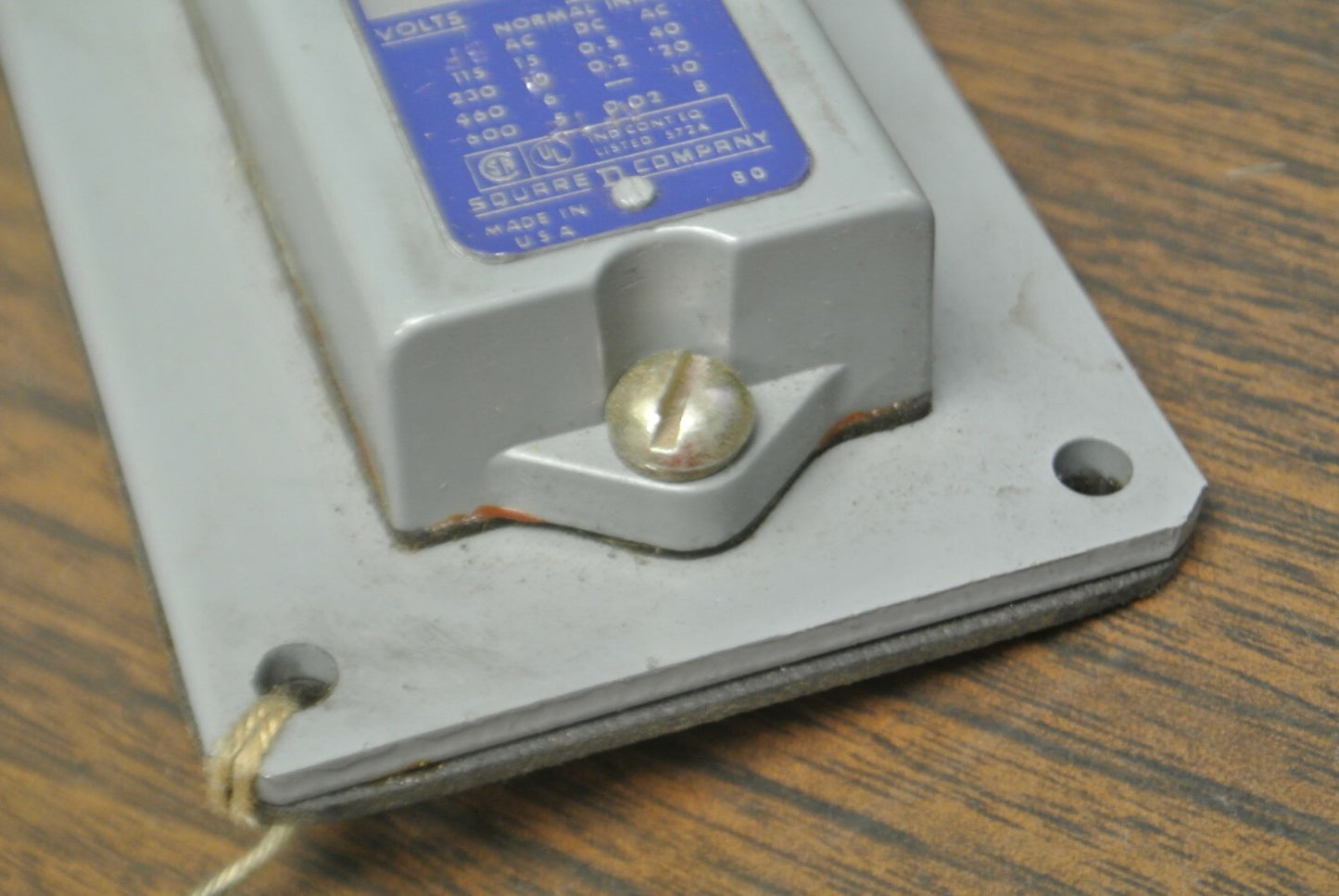 SQUARE D 9007 AF-12 Ser. C LIMIT SWITCH 600VAC/DC / 1 N.O. / 1 N.C.  NEW SURPLUS