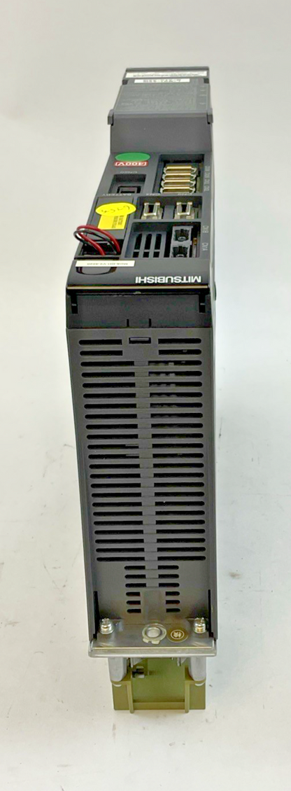 MITSUBISHI MDS-DH-V2-4020 SERVO DRIVE 2.0/1.0KW 4.7A 240HZ H/W VER.U 648V