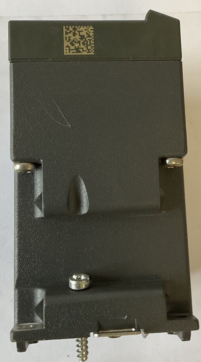 SIEMENS 108-0BA00-2AA3 ETHERNET SWITCH 24VDC  0.15A