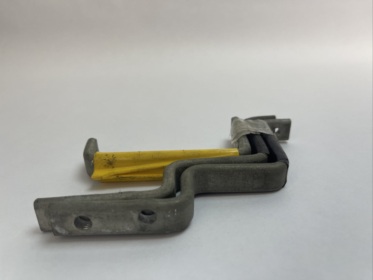 FEDERAL PACIFIC FPE KFDP3-2HOLE PANELBOARD MOUNTING HARDWARE 30/60/100A
