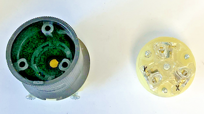 HUBBELL HBL2313 CONNECTOR BODY 20A 125V 2POLE 3WIRE ***LOTOF2***