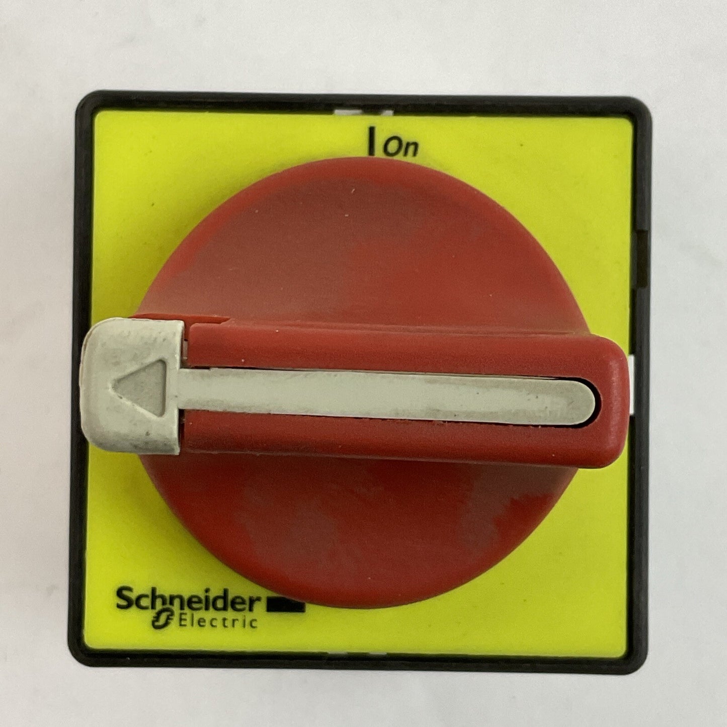 SCHNEIDER ELECTRIC V0 3R1124 DISCONNECT SWITCH 600VAC 3PH 10HP 25A