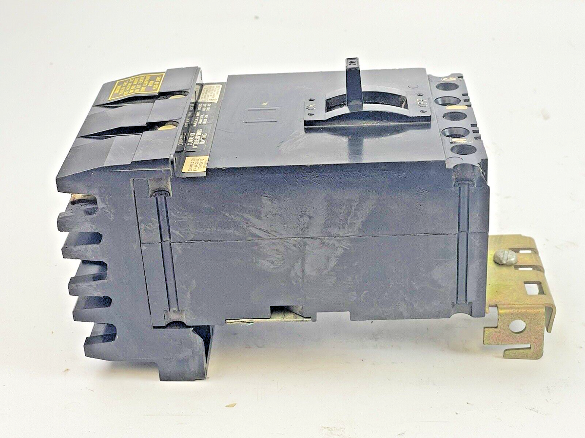SQUARE D - LJ-9517 - CIRCUIT BREAKER -  480 VAC, 20 A, 3 POLE - TYPE  FA 34020