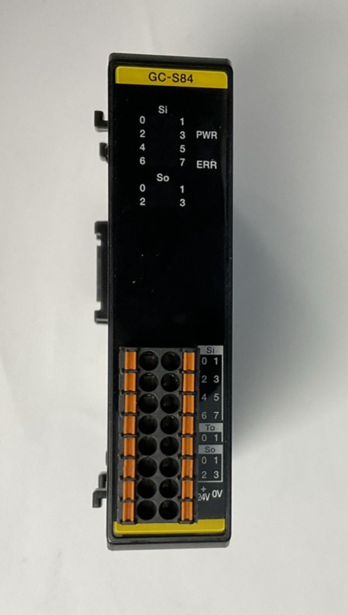 KEYENCE GC-S84 SAFETY CONTROLLER 24VDC 0.5A