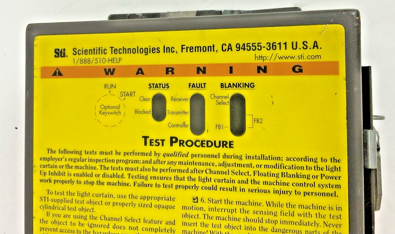 STI 70027-1000 LIGHT CURTAIN CONTROLLER LCC-FB-AC1-U 115VAC 50/60HZ 30VA